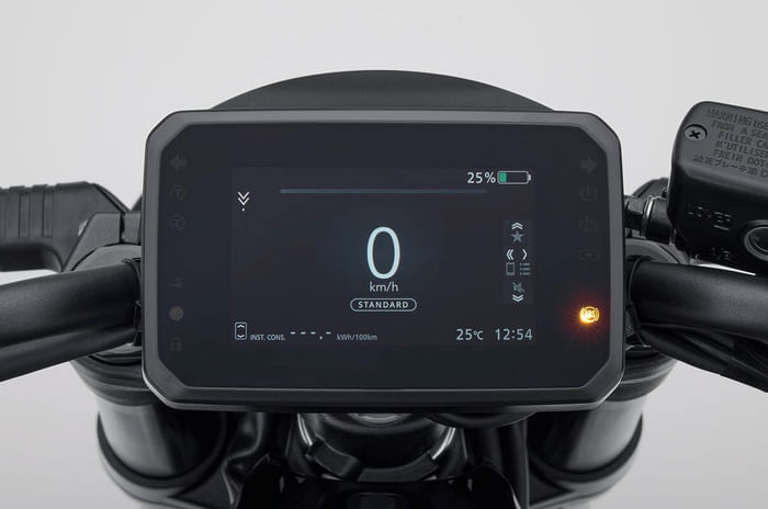 Honda WN7 unveiled as brand&#8217;s first full-size electric bike